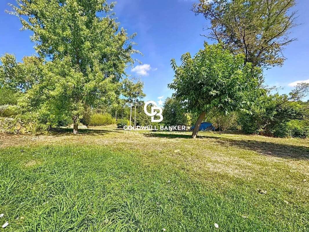 Maison à TOURRETTES