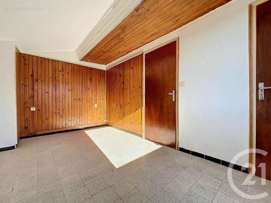 Maison à LATOUR-BAS-ELNE