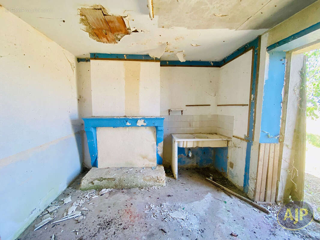 Maison à COUQUEQUES