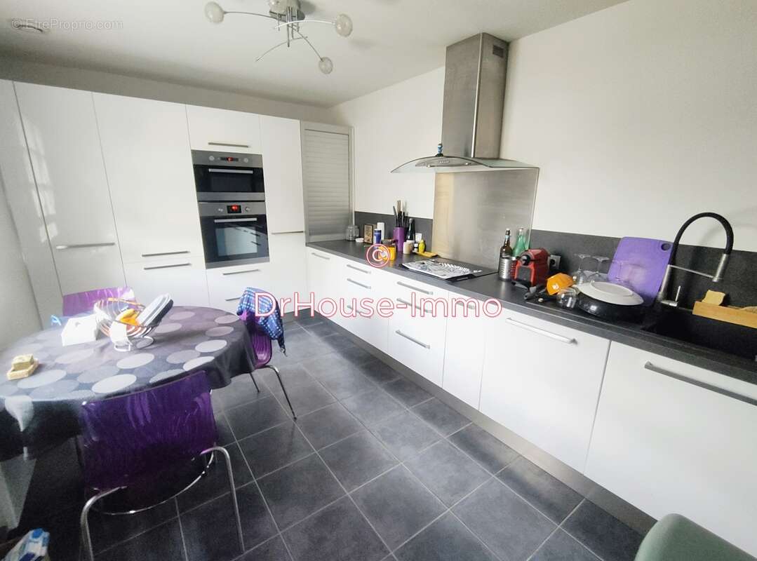 Maison à LA CHAPELLE-EN-SERVAL