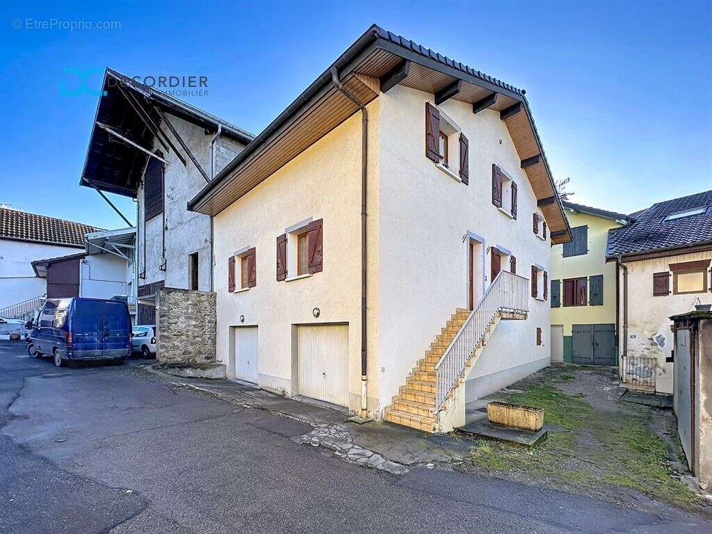 Thonon-les-bains appartement t3 bis 77m² et 91m2 au sol - photo 15