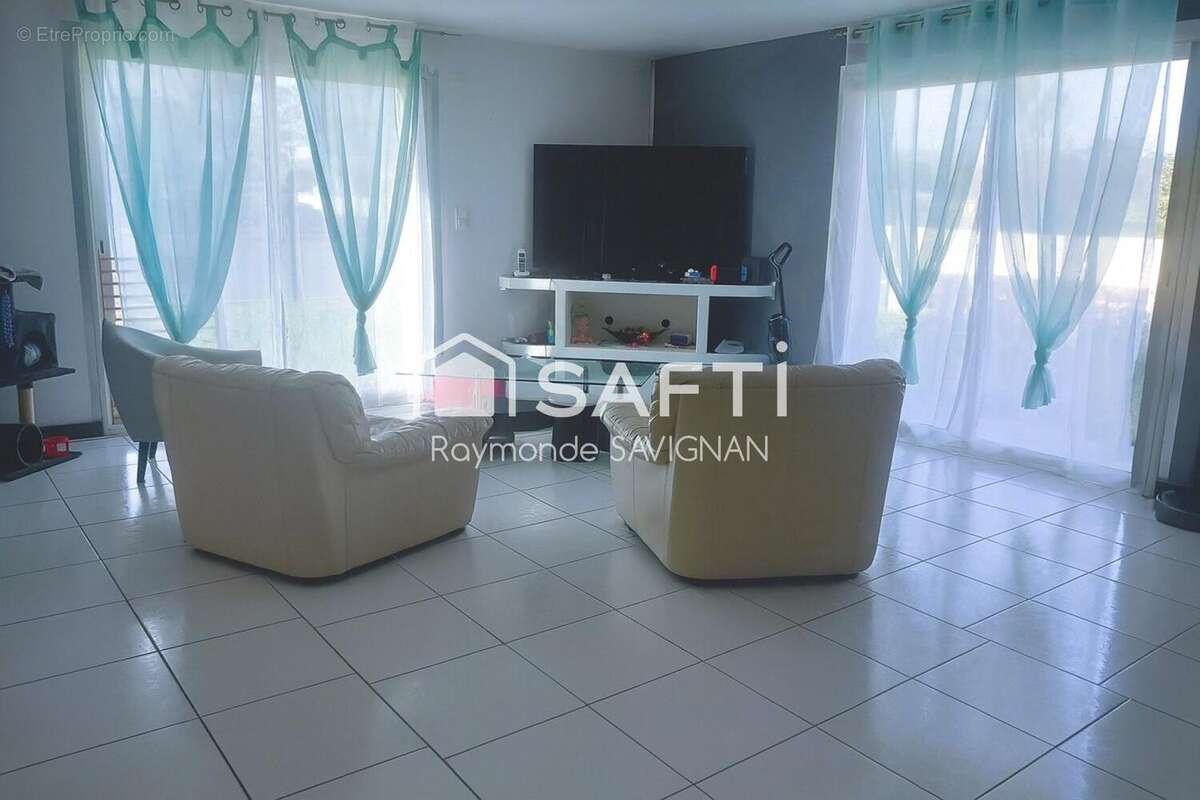 Maison 128 m² à Moreilles  - photo 3
