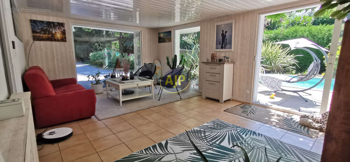 Maison à SAINT-NICOLAS-DE-REDON