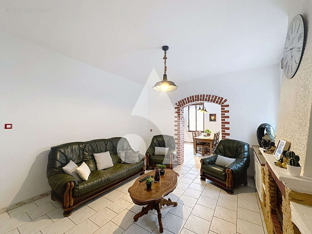 Maison à FRESNES-SUR-ESCAUT