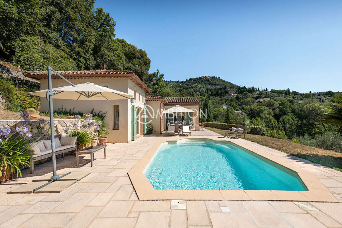 Maison à PEYMEINADE