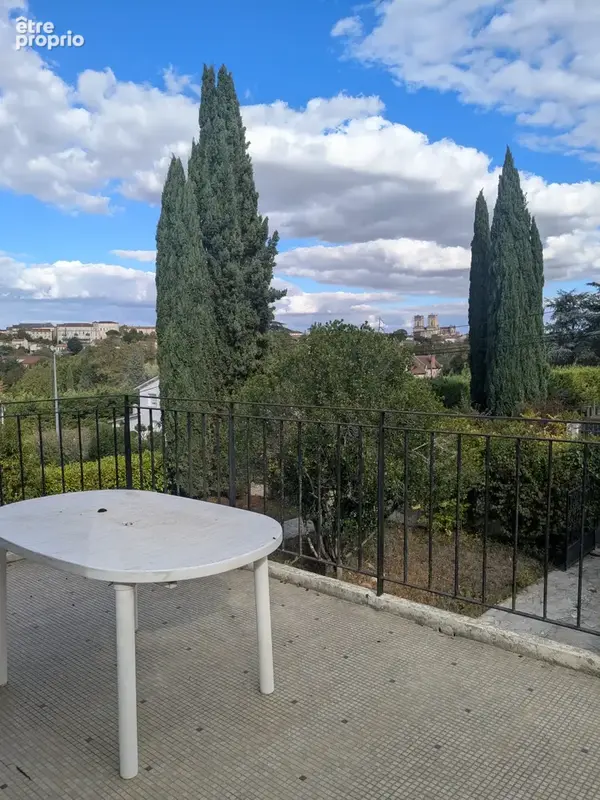 Appartement T3 à rénover avec balcon et jardin - photo 4