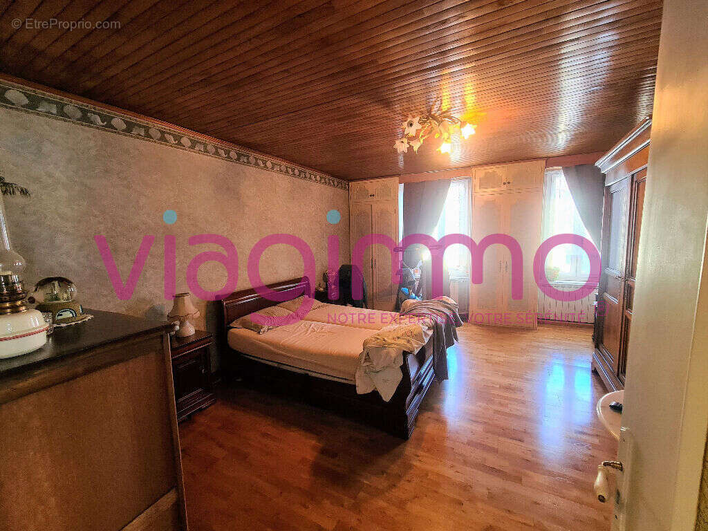 Maison à SAINT-PRIEST