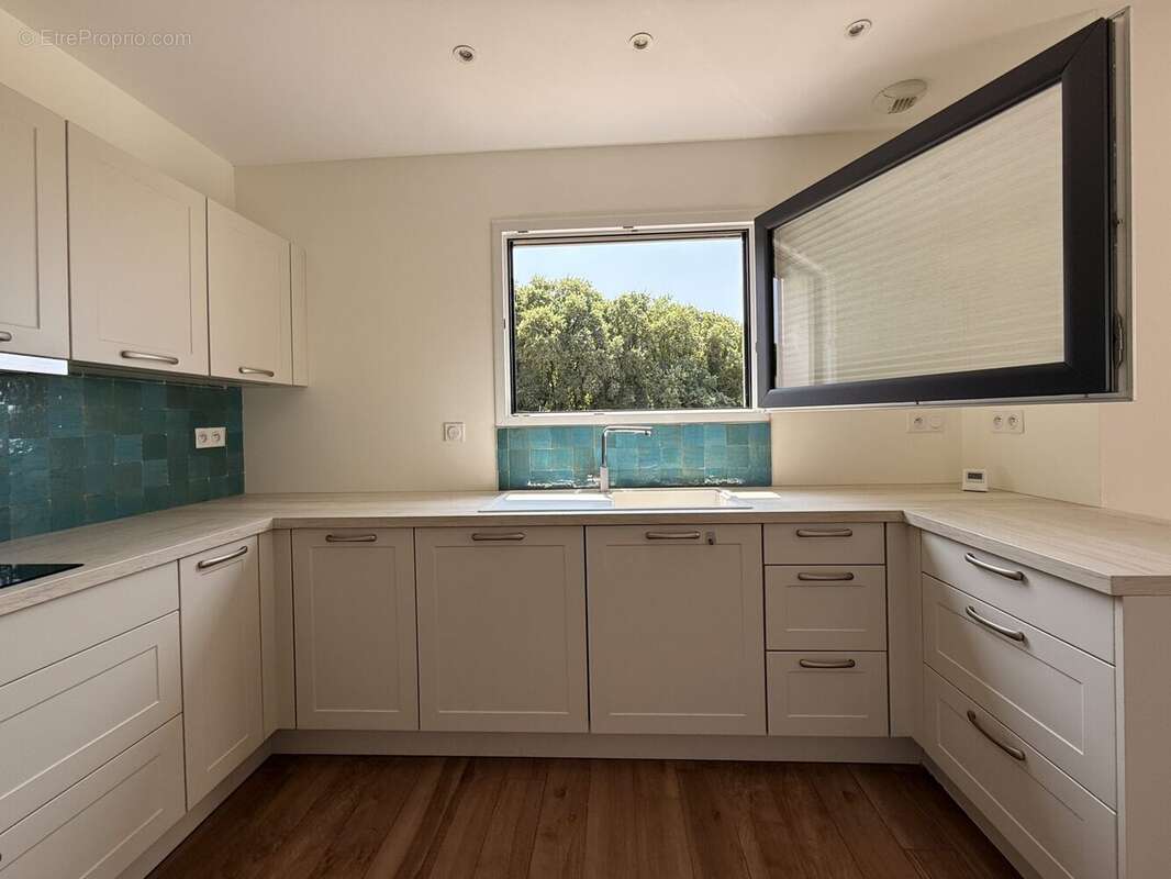 Maison 110 m² à Noyalo  - photo 8
