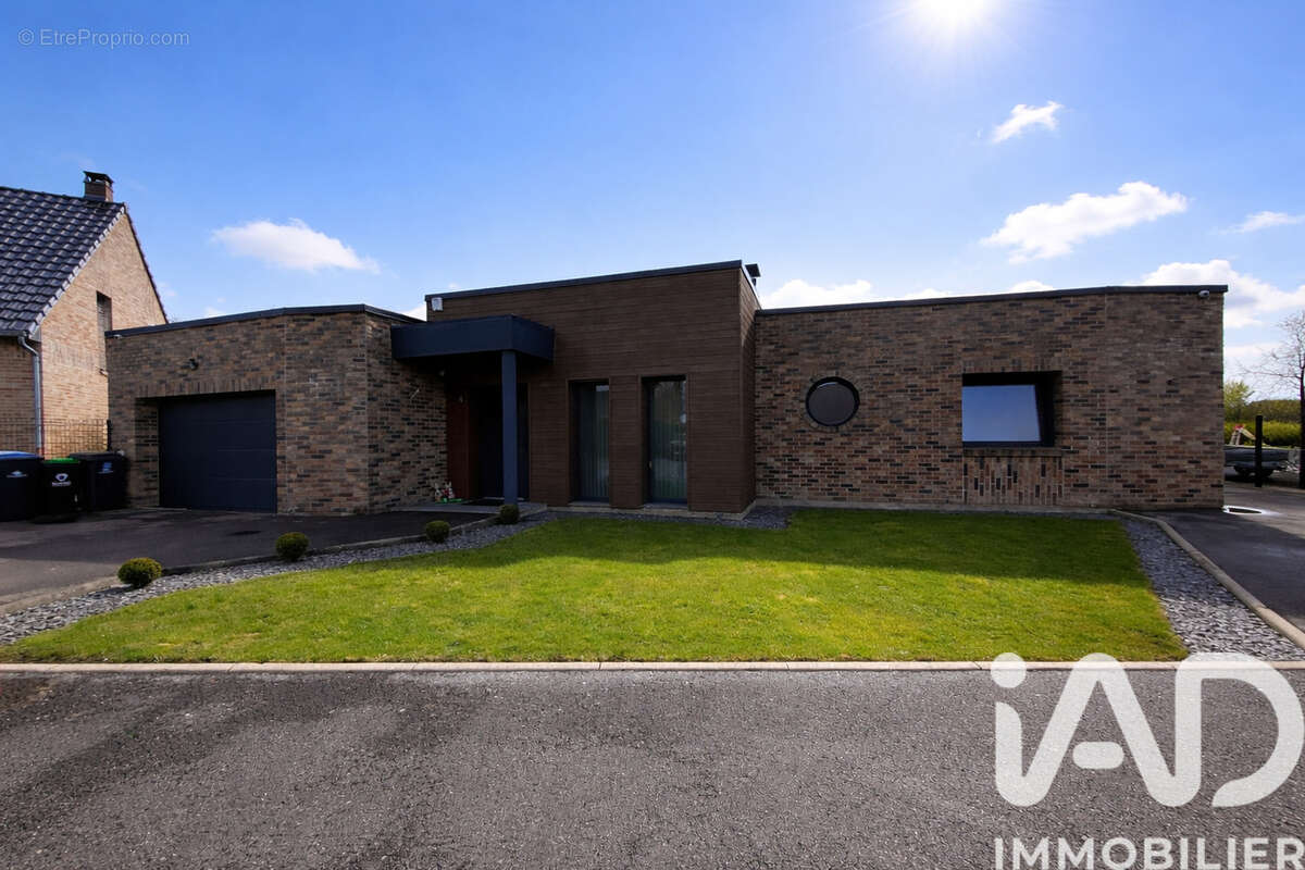 Photo 2 - Maison à WALLERS