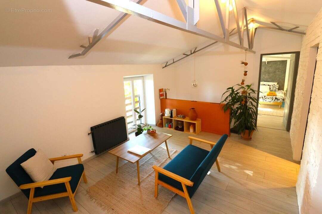 Maison à CASTELJALOUX