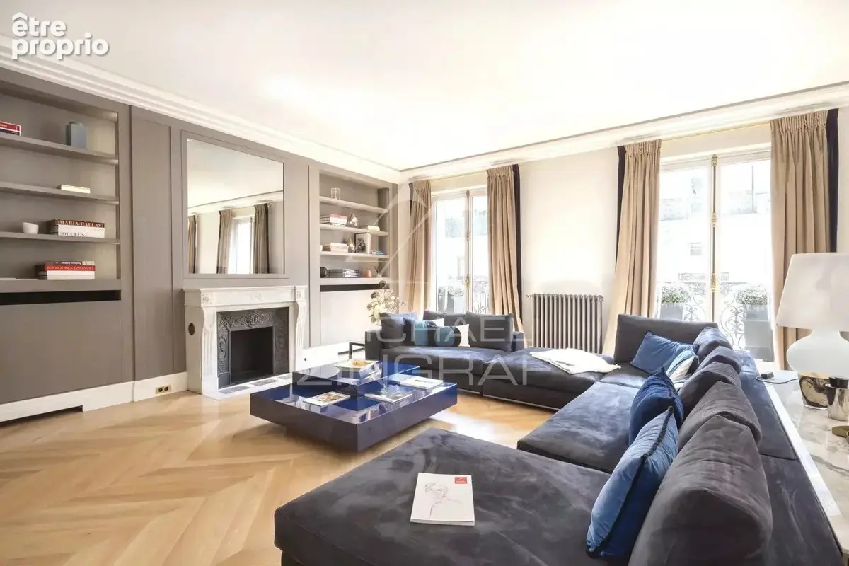 A vendre - Exclusivité - Appartement refait à neuf - 3 Suites - Triangle d'Or - photo 15