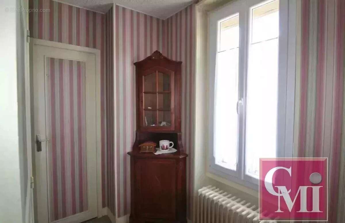 Maison 3 chambres sur 400m2 de terrain (4 appartements type - photo 7