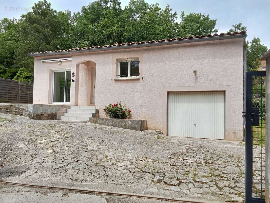 Maison à CROS