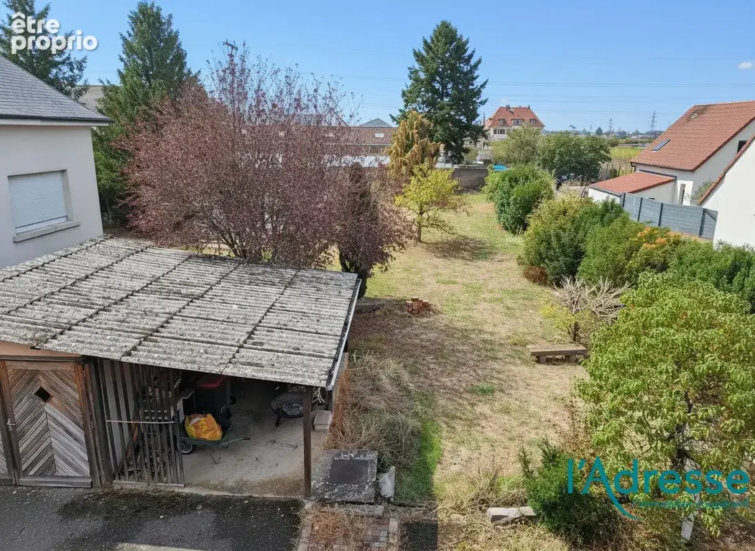 Maison  8 pièces 10.88 ares - photo 16