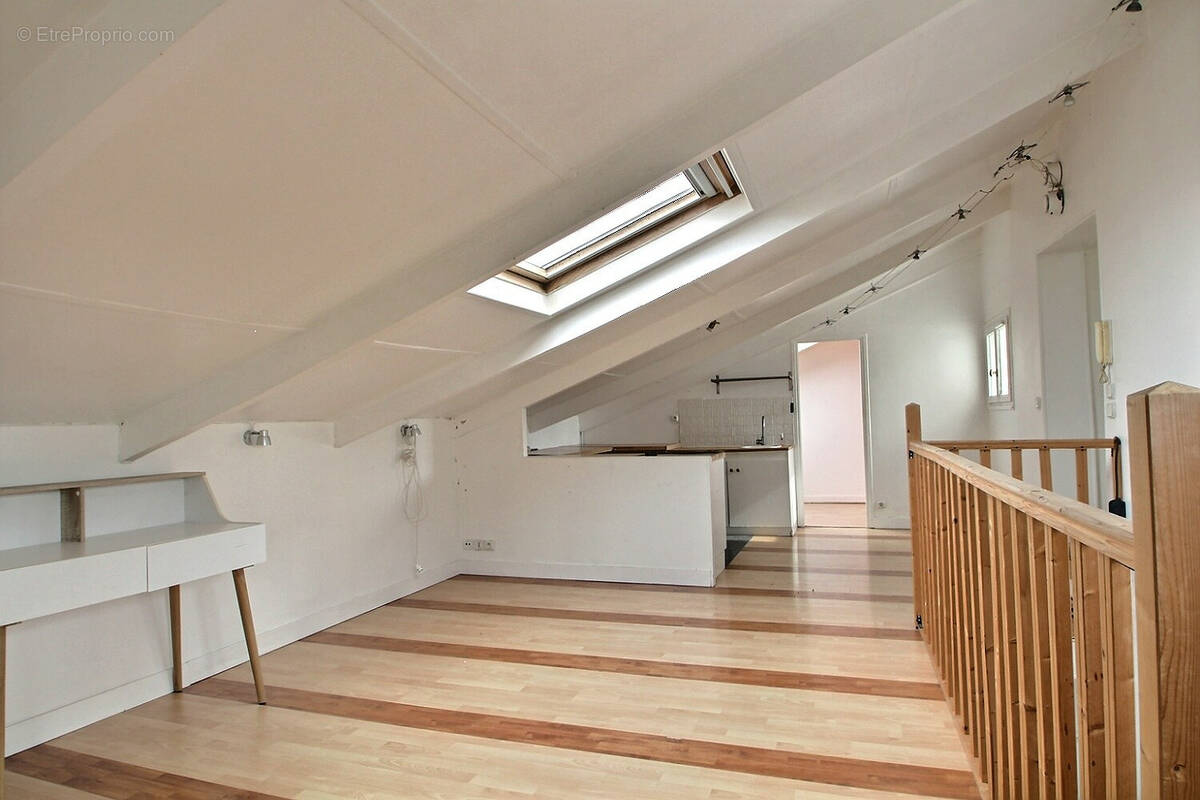 Appartement à NANTERRE