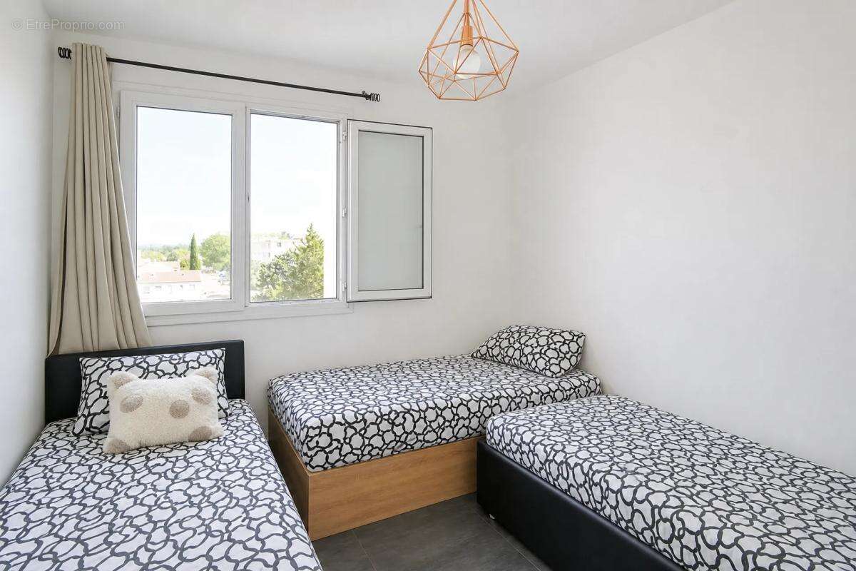 Appartement 4 pièces de 72 m² vendu loué - photo 11