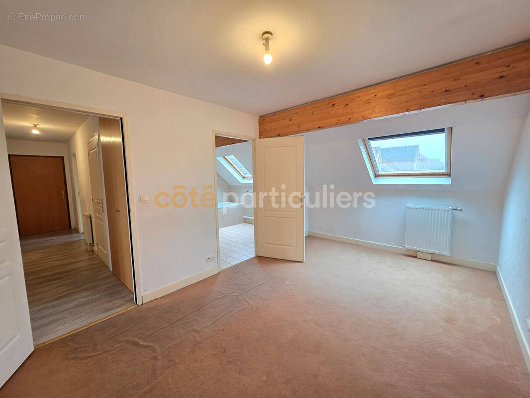 Appartement à SENS