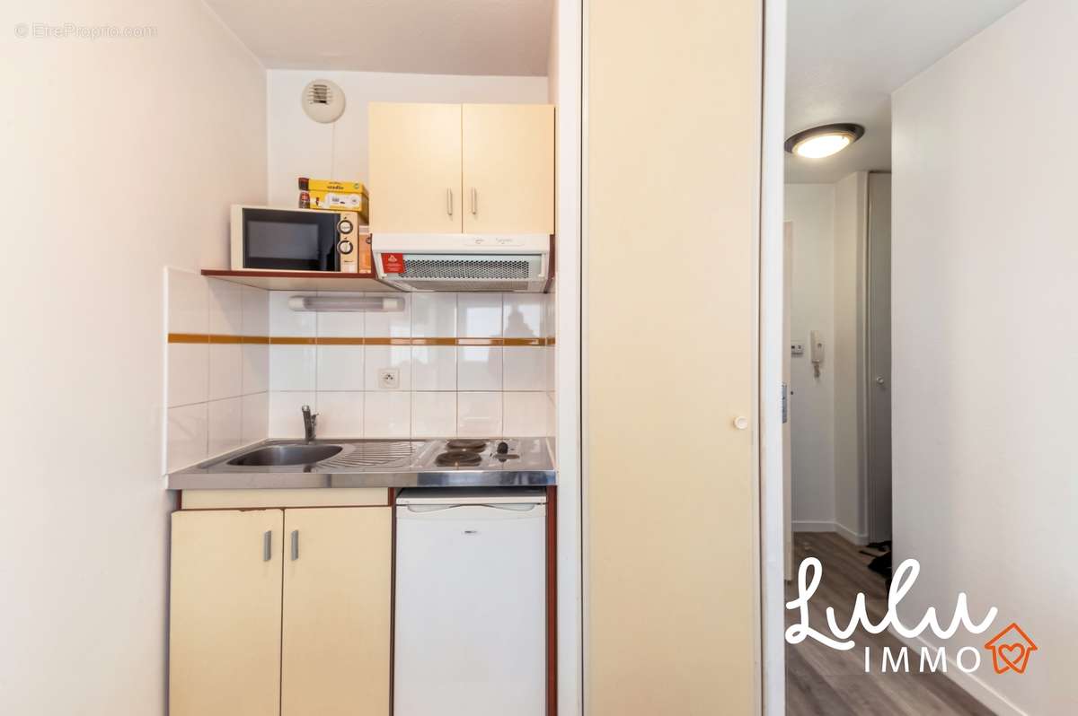 Villeurbanne - Studio 21m2 Vendu Sous Bail Commercial - photo 4