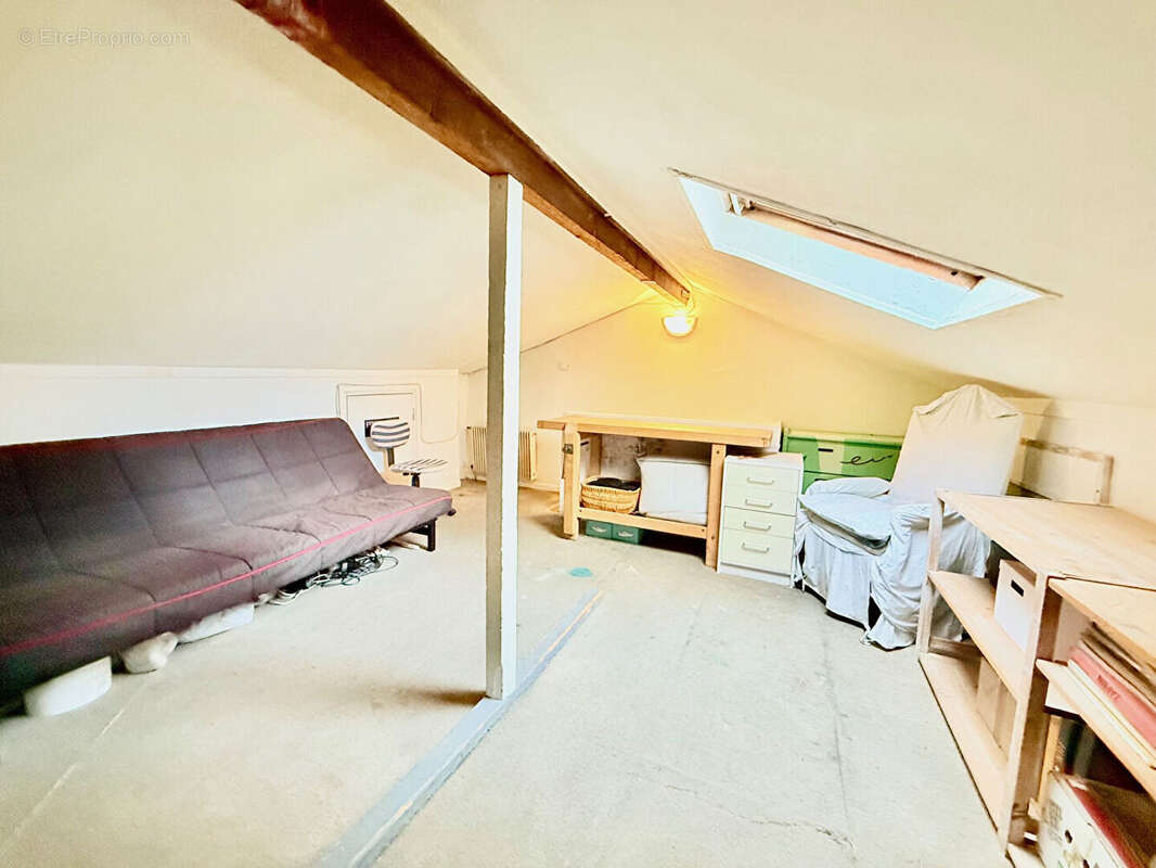 Maison à LEVALLOIS-PERRET