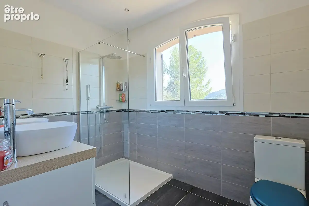 Nice bellet – maison 114 m² avec piscine, studio et environnement verdoyant - photo 12
