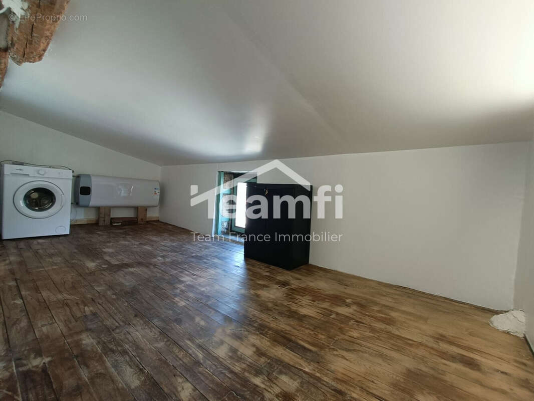 Appartement à THIERS