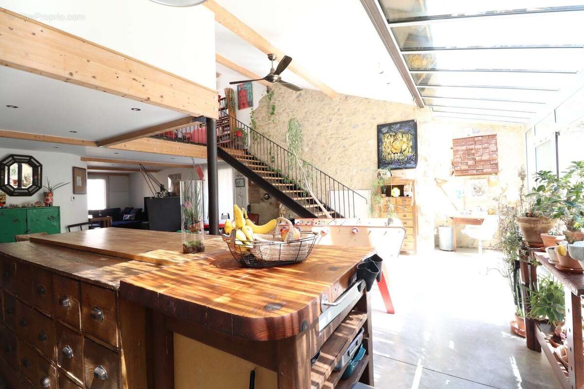 Maison à LIVRON-SUR-DROME