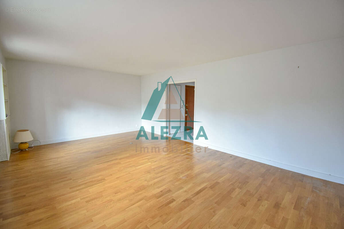 Appartement à MAISONS-LAFFITTE