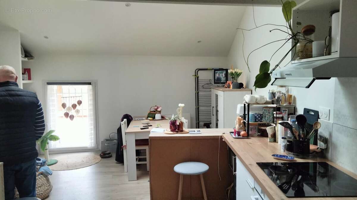 Appartement à NEUVILLE-DE-POITOU