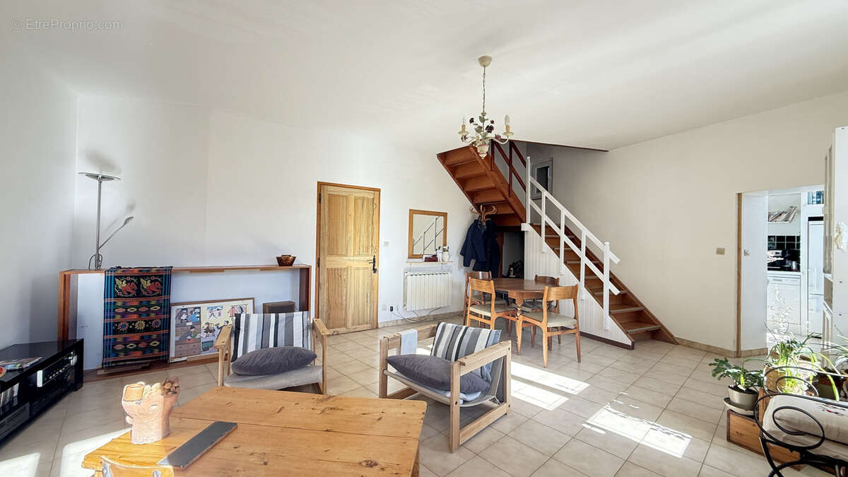 Appartement à APT