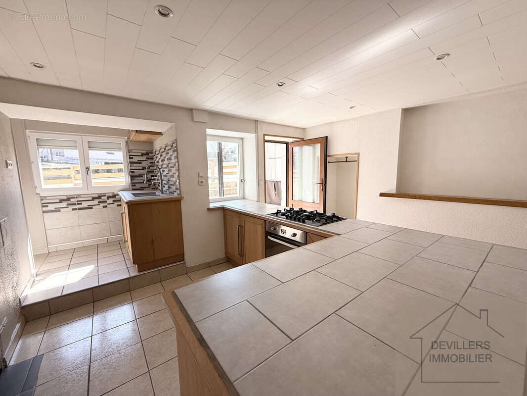Appartement à SAONE