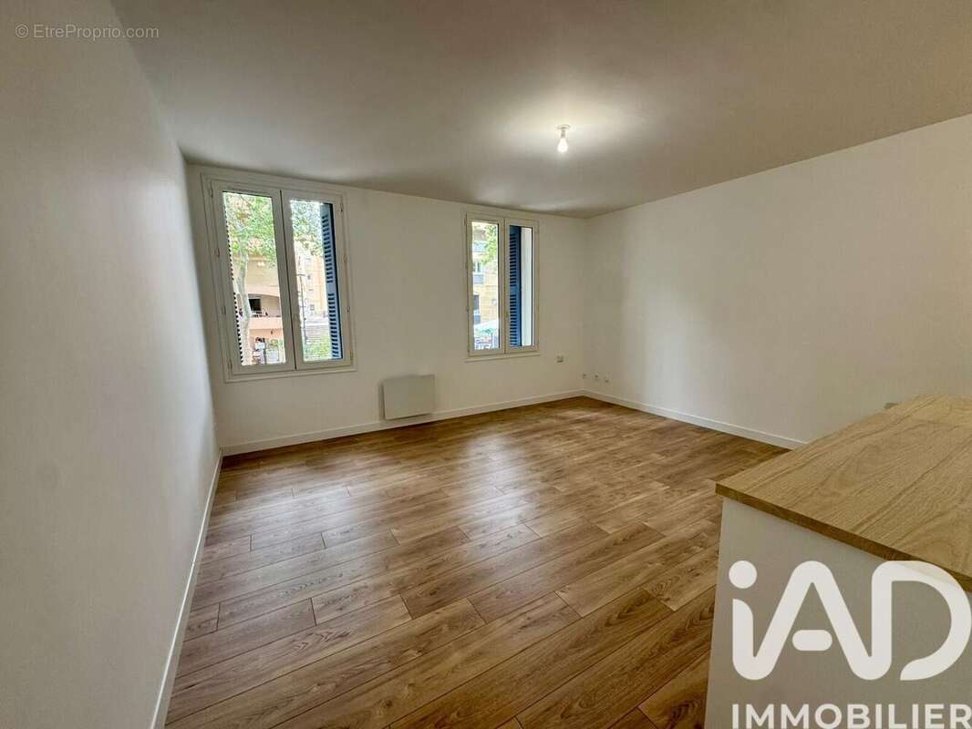 Photo 4 - Appartement à SALON-DE-PROVENCE