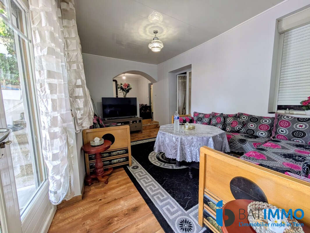 Maison 130 m² à Carmaux  - photo 6