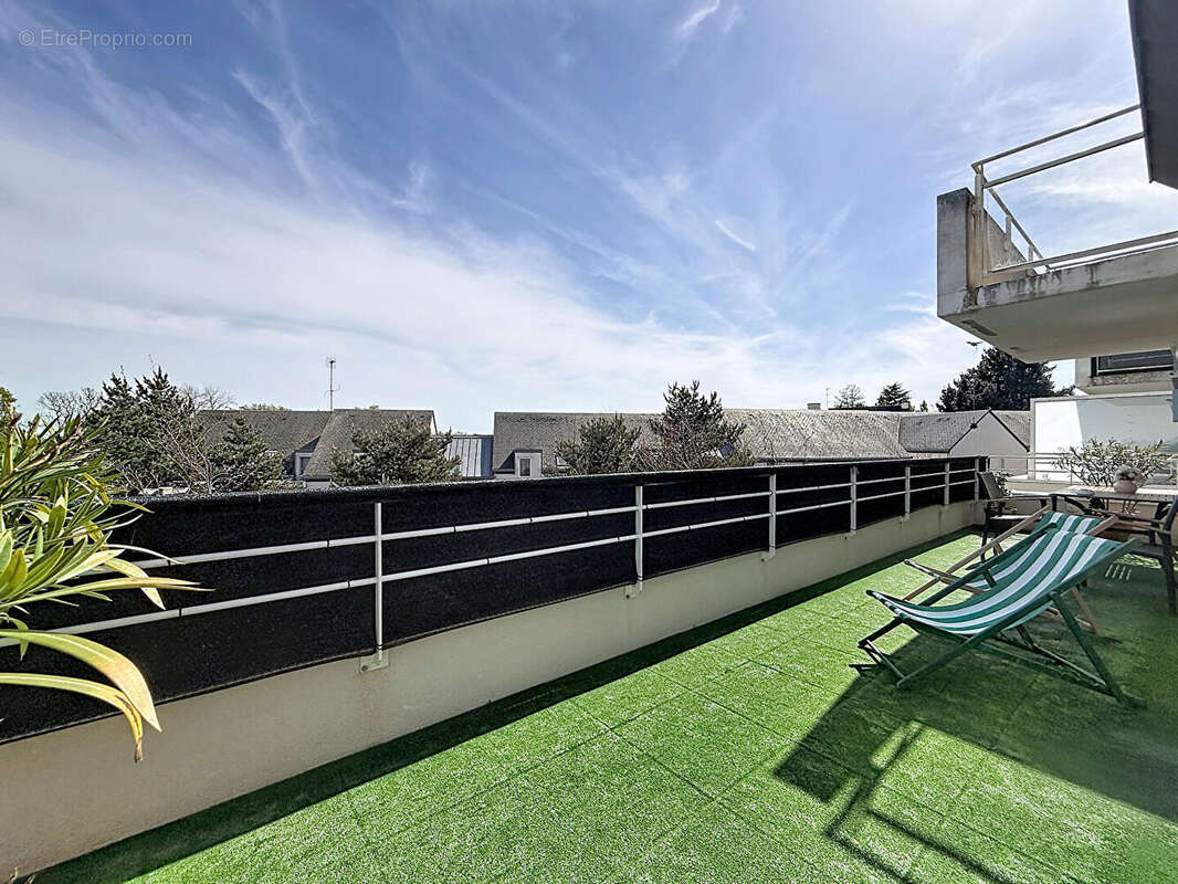 Appartement à SURZUR