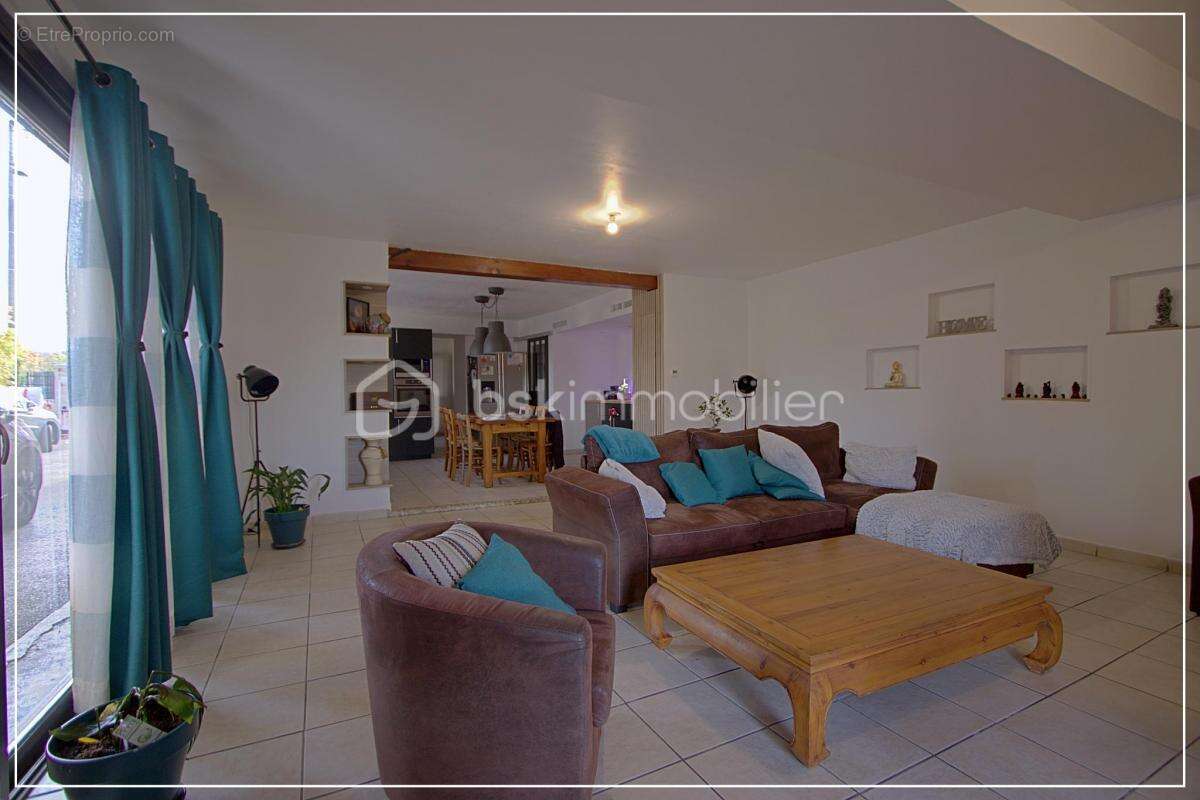 Maison à LES ABRETS