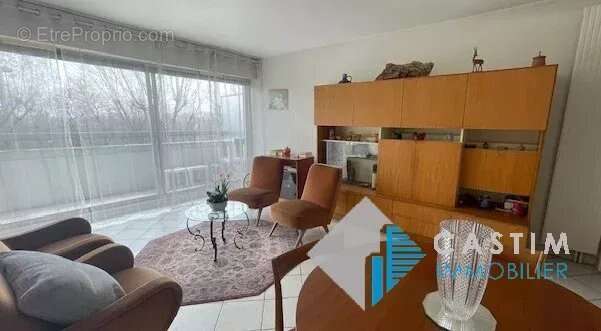 Appartement à CHEVILLY-LARUE