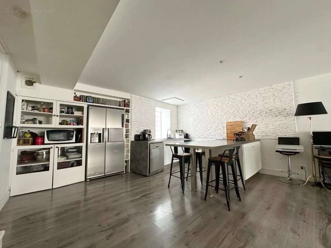 Appartement À Vendre 126m² au sol - photo 3