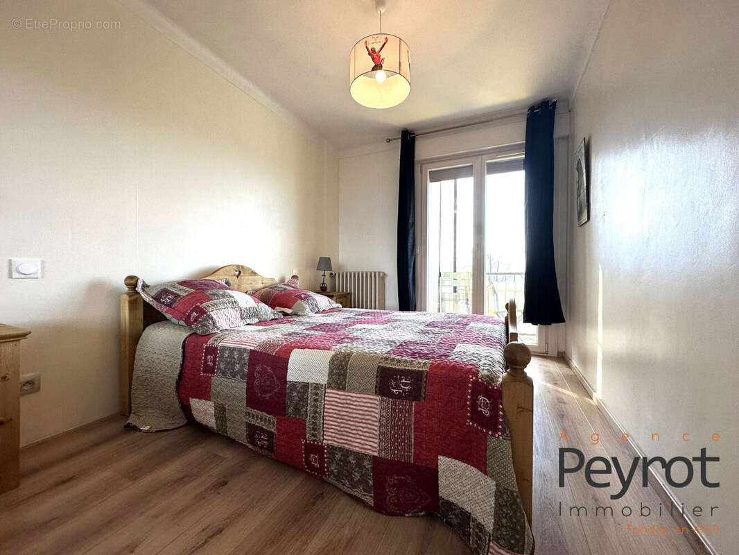 Appartement à FONT-ROMEU-ODEILLO-VIA