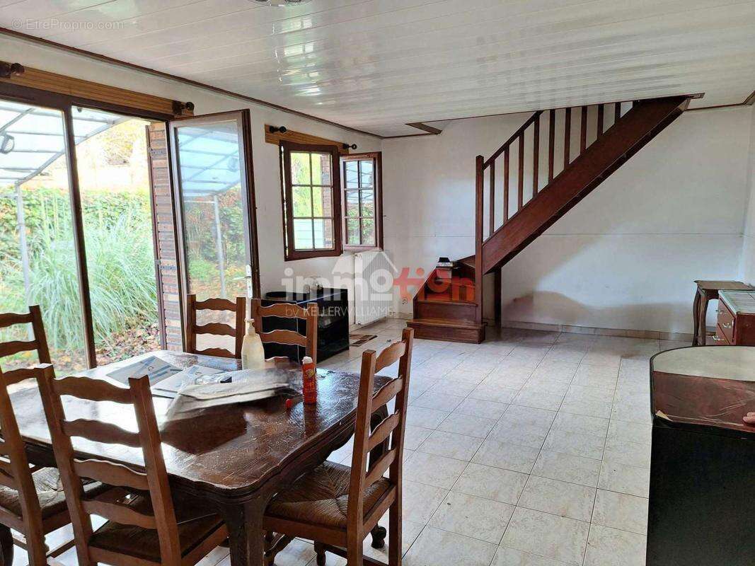 Maison à OUST-MAREST