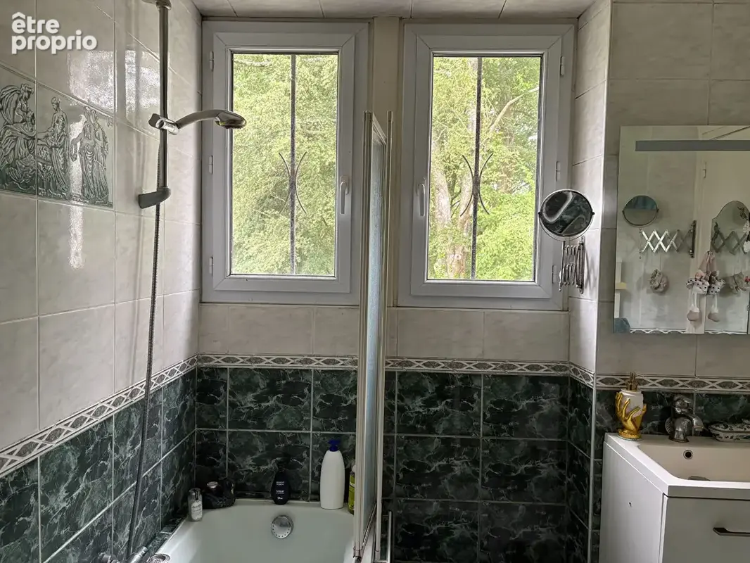 A vendre Locminé, maison de maître de 120m², 3 chambres, sur un terrain 8260m² - photo 10