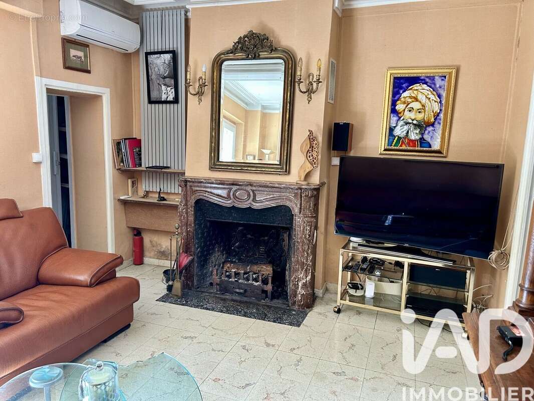 Maison 213 m² à Jargeau  - photo 6