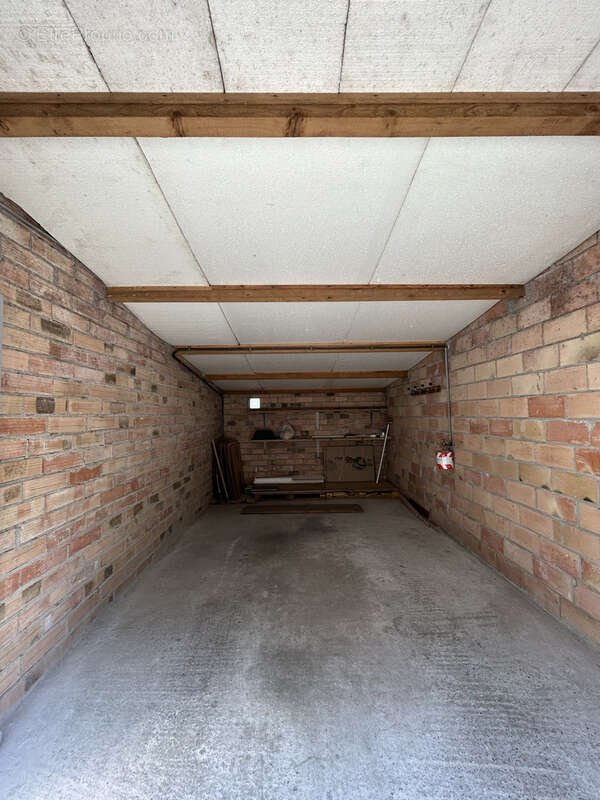 Parking à BRAM