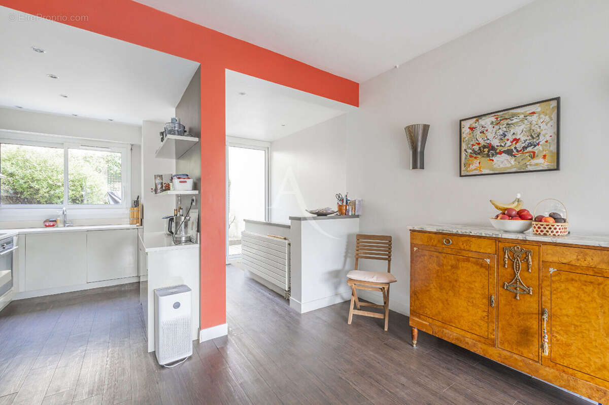 Appartement à GARCHES