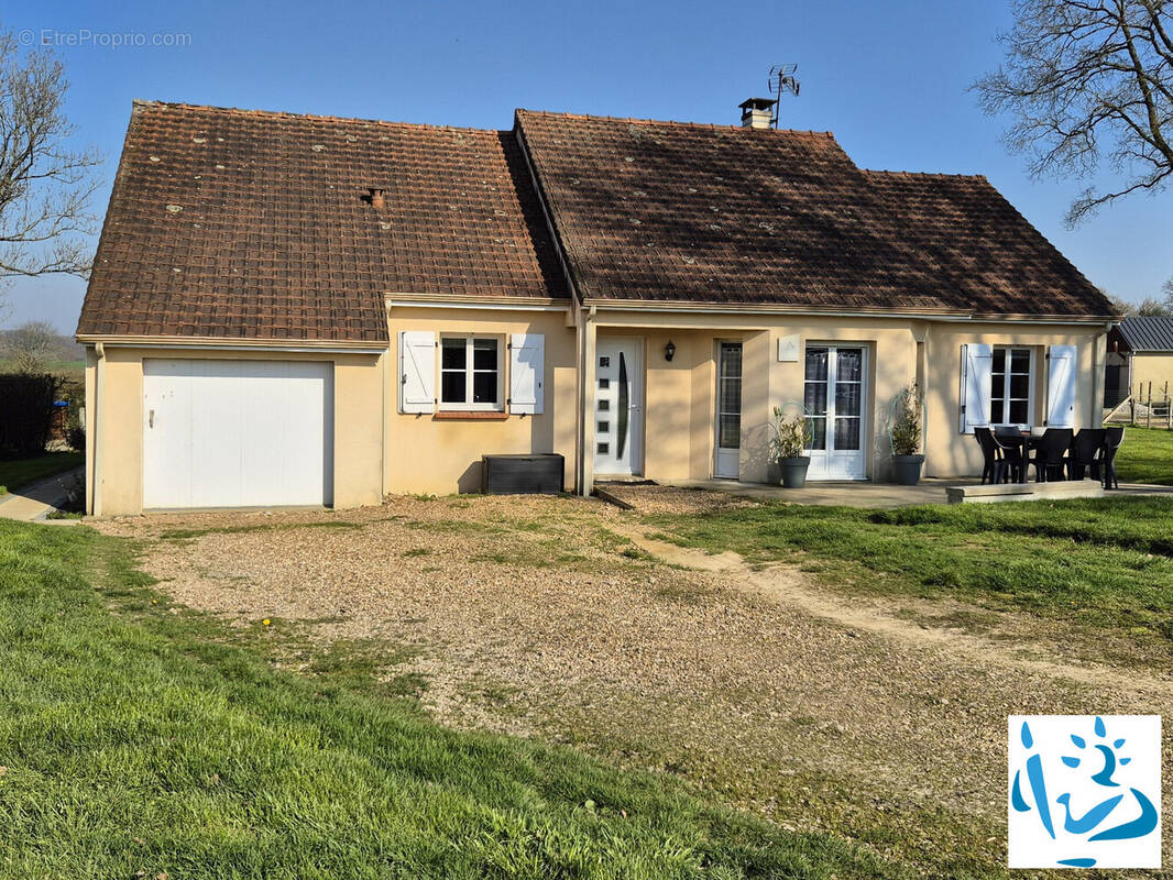 Maison à TOUROUVRE