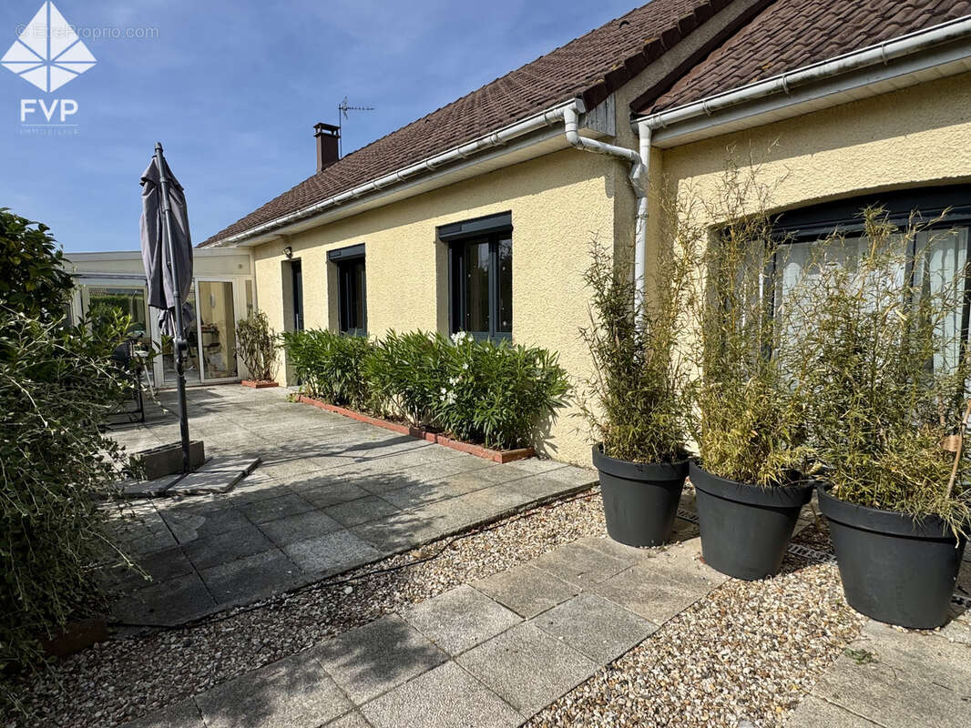 À VENDRE   Pavillon de plain-pied 4 chambres   Fontaine-le-Dun - photo 3