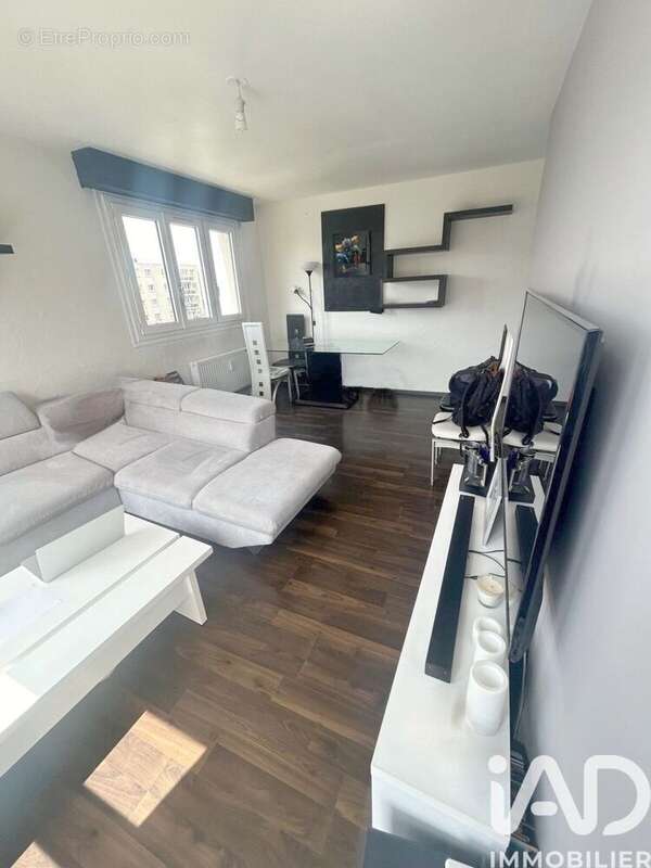 Photo 2 - Appartement à SAINT-MAURICE-D'ETELAN