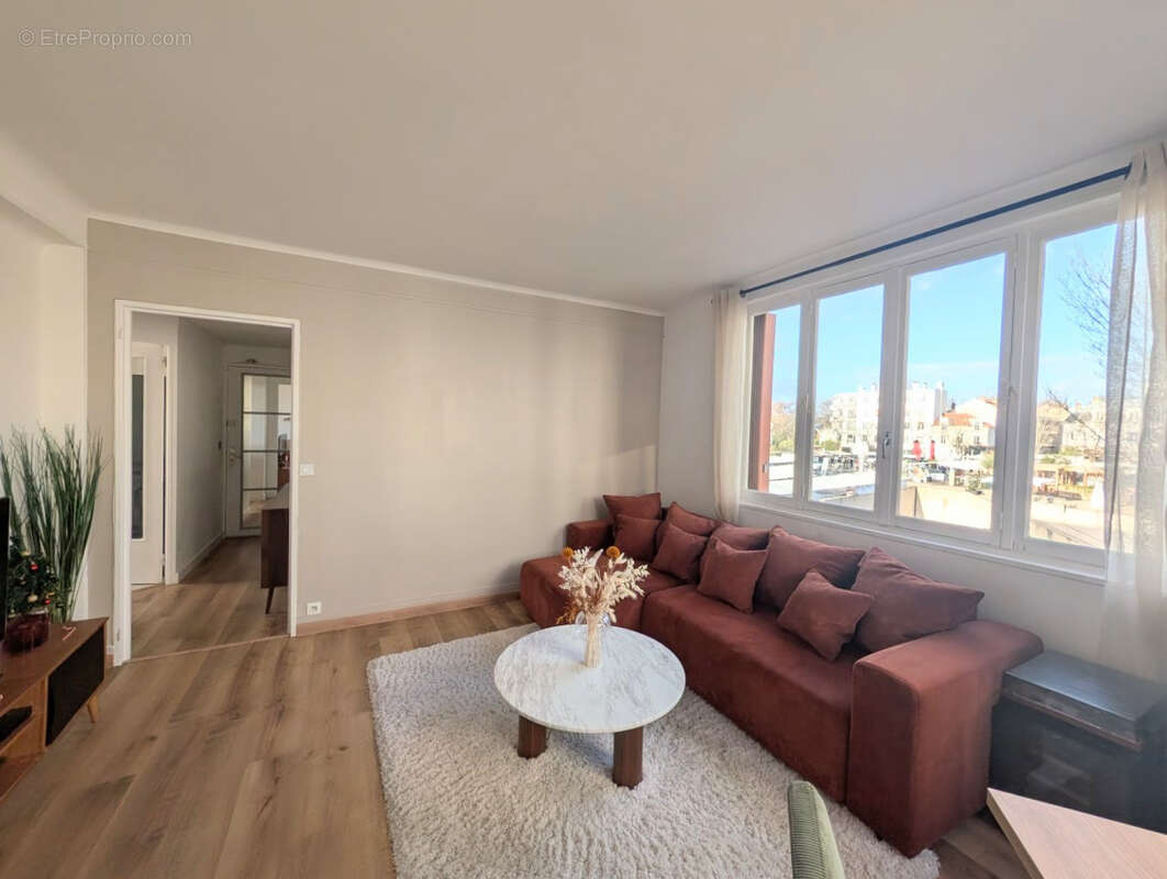 Appartement à LE VESINET