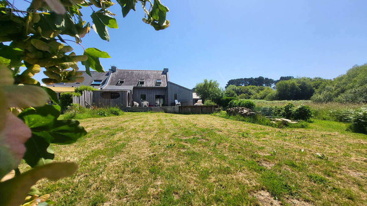Maison à LOCMARIA