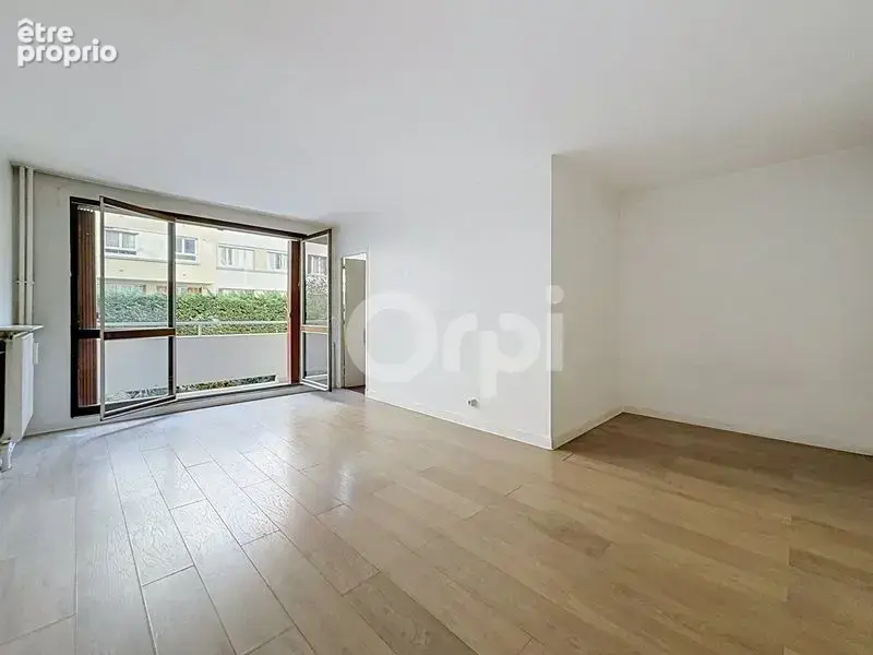PARIS 15ème Studio 36 m² Balcon sur Jardin Calme complet - photo 2