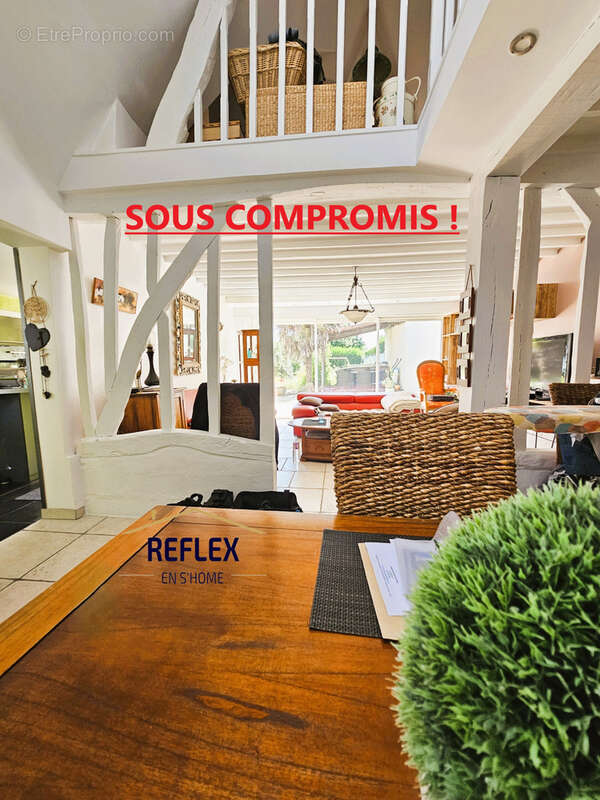 Maison à VAUX-SUR-SOMME