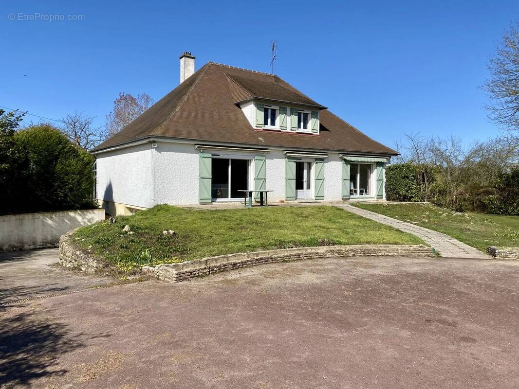 Maison à EMALLEVILLE